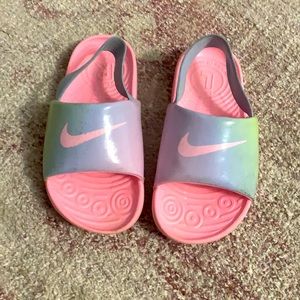 Nike girls sandals size 10